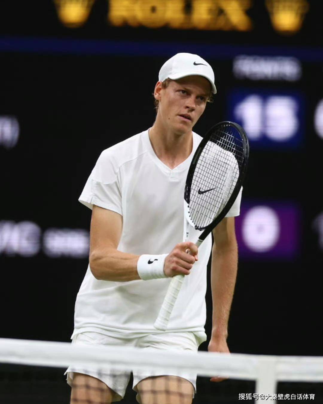 军成为了球 军成为了球